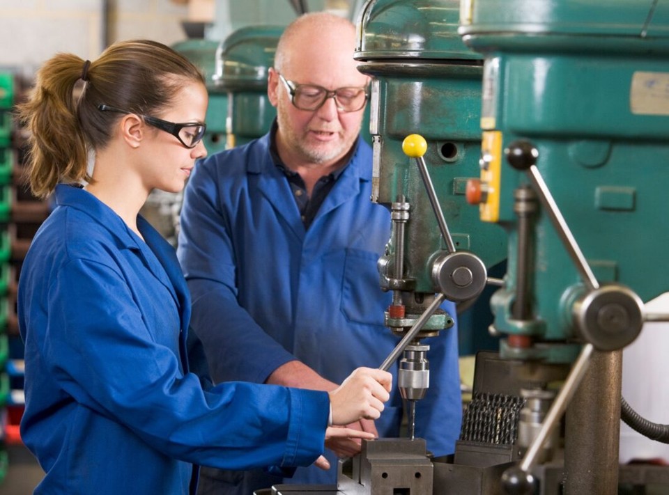 The Rise of AI-Powered Personal Assistants: How They Manage